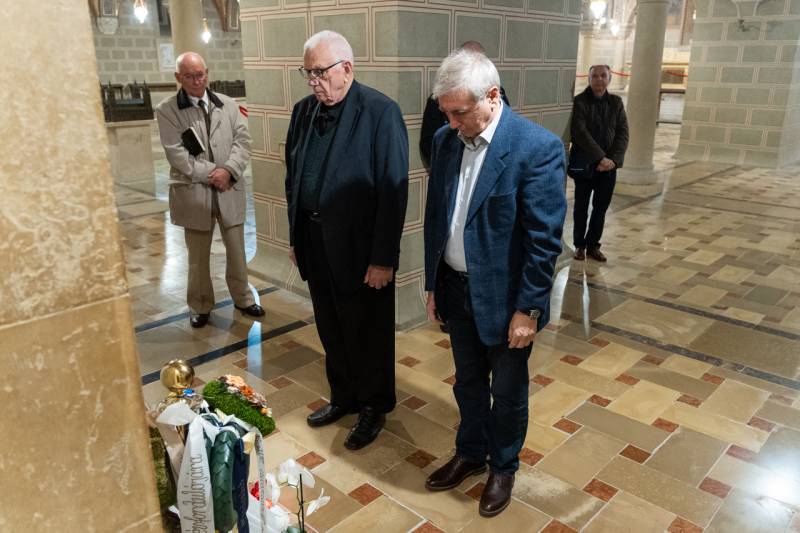 2025_11_03_janus koszoru_16.jpg